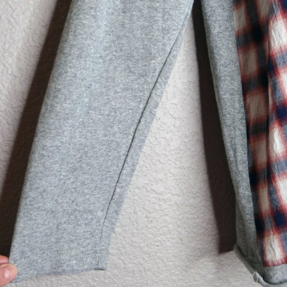 Easel Los Angeles Oversized Plaid long sleeve gray top/ t-shirt size Small - Picture 5 of 7